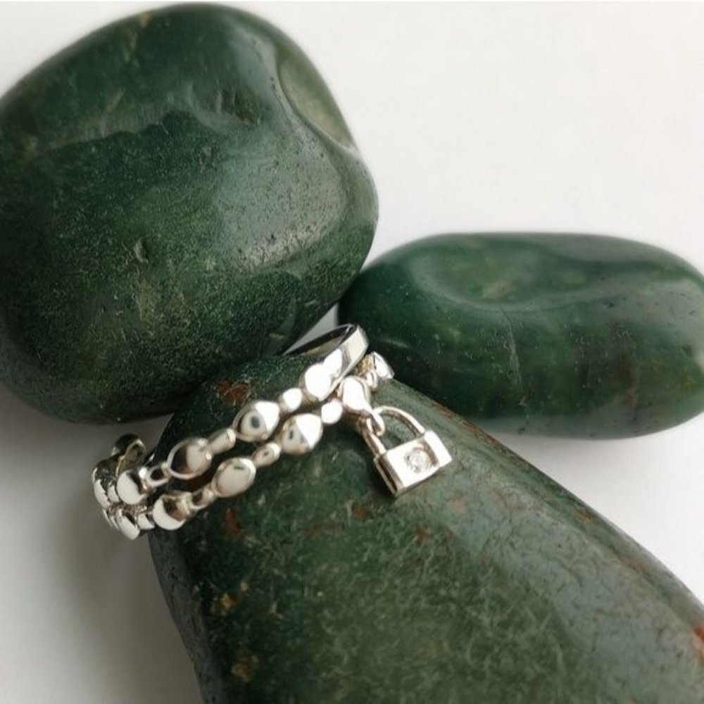 New Sterling Silver Cz Padlock Charm Ring Size 7 Bend Ring